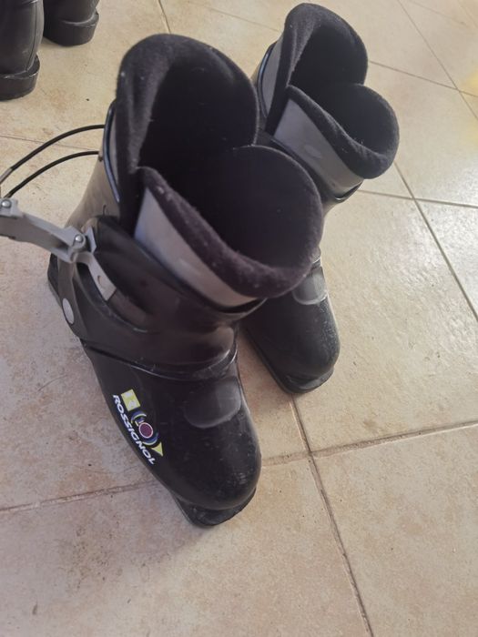 Детски ски Rossignol, ски обувки и щеки