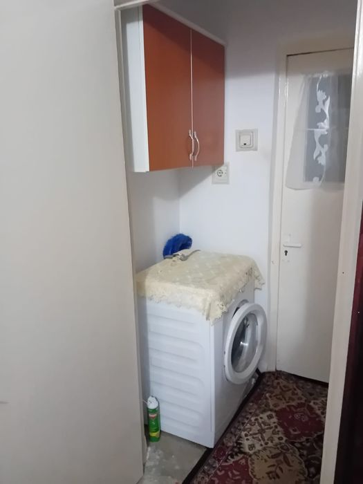 Închiriez apartament cu 2 camere,zona Primaverii
