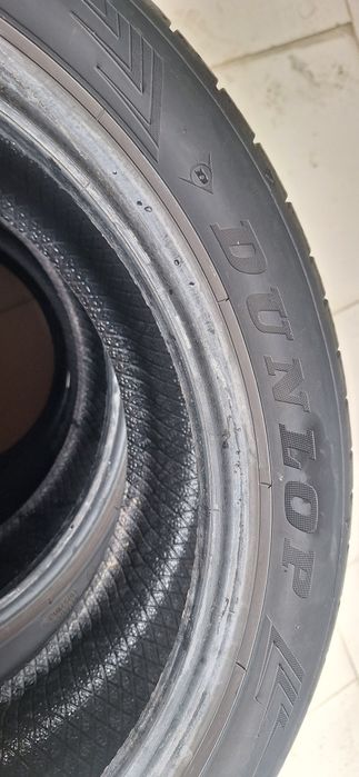 225 45 17 vara Dunlop 450 lei/lei setul