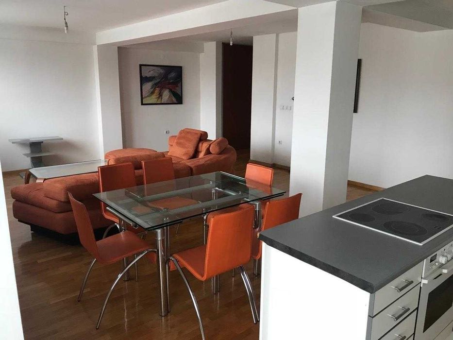 Дава се под наем Двустаен апартамент в Бургас, Лазур - 51 кв.м за 204 € - Снимка #1