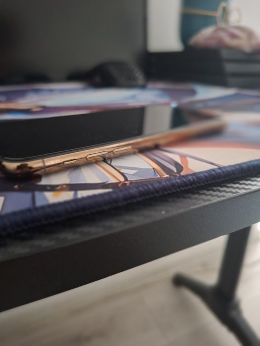 Iphone 11 pro fara defectiuni