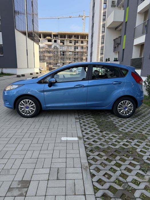 Ford Fiesta 2011 benzina