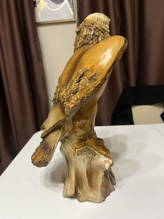 Ръчно изработена дървена скулптура „Орел“ – масивно дърво