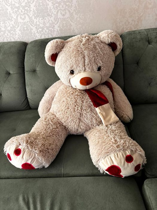 Продаются две мишки и собака