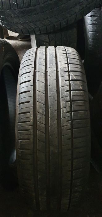 Гуми 2бр 225/55/19 -1 бр - 99лв