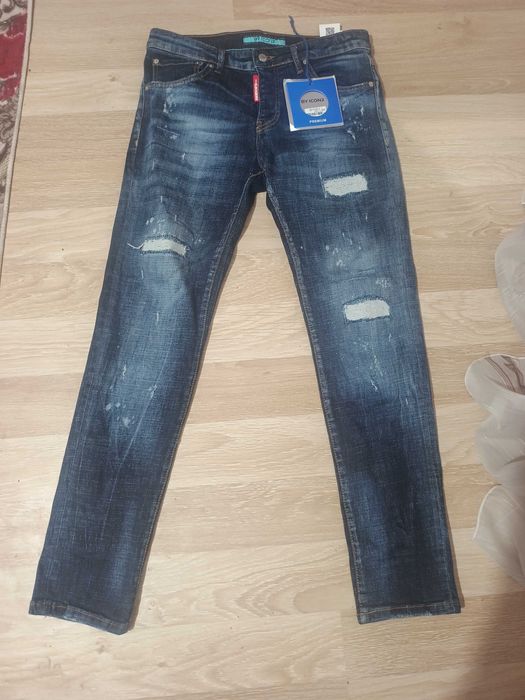 Blugi icons noi cu etichetă