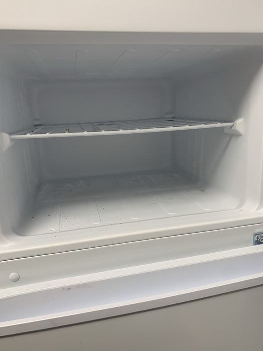 продам срочно холодильник