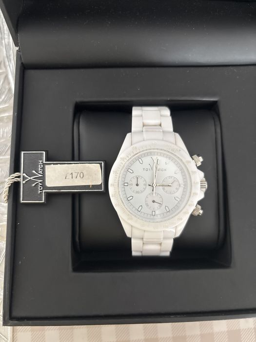 Ceas de mana TOYATCH