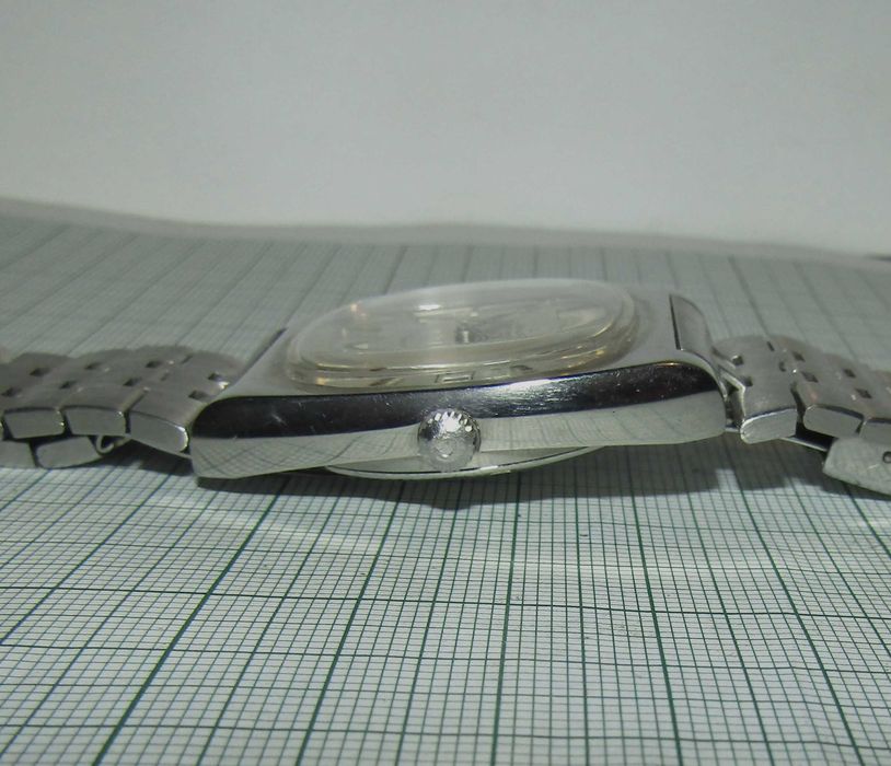 Мъжки часовник Omega Geneve, самонавиващ автомат