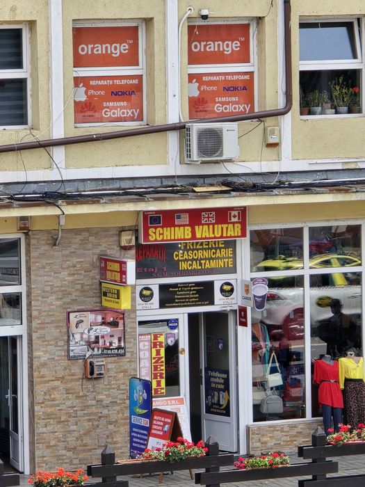 iPhone 16 Pro Max / Desert Titanium / 256GB / Bat 94%/ Garanție / Rate