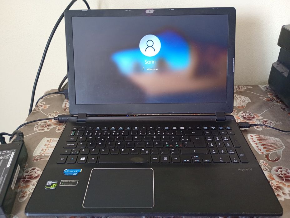 Vând laptop Acer Aspire i5 , 12gb ram