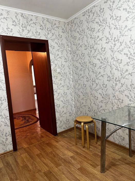 Сдам кв в 4мкне 2комната 4/6этаж