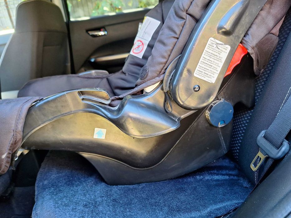 Scaun bebe copil auto cos scoica iso fix centura nemtesc pana la 13 Kg