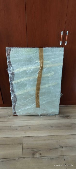 Комод и две тумбы с зеркалом