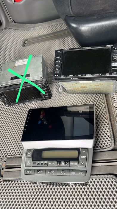 2 мафон 1 андроид на Альфард