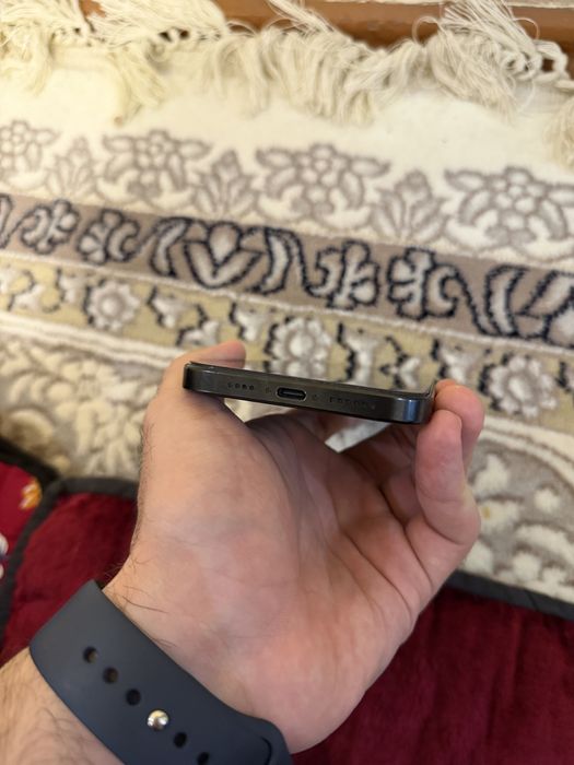 iPhone 16 Pro Max qora 256 GB sotilad