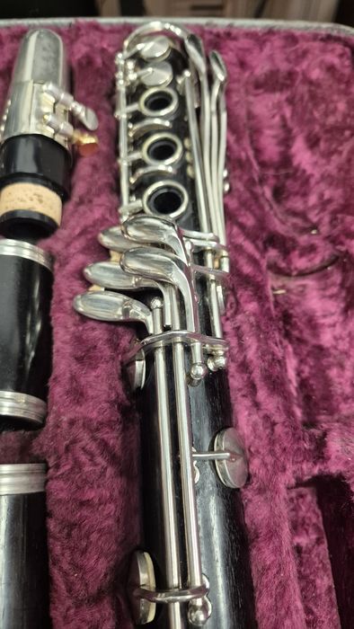 Кларинет Амати KRASLICE Чехословакия пълен биьом. биьом.