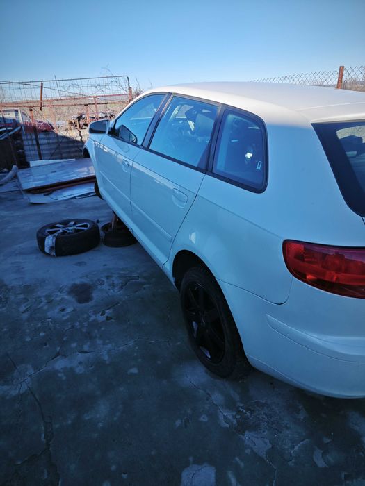 Ауди А3 на части