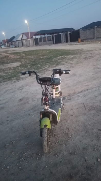 Скутер  на хаду  обмен есть