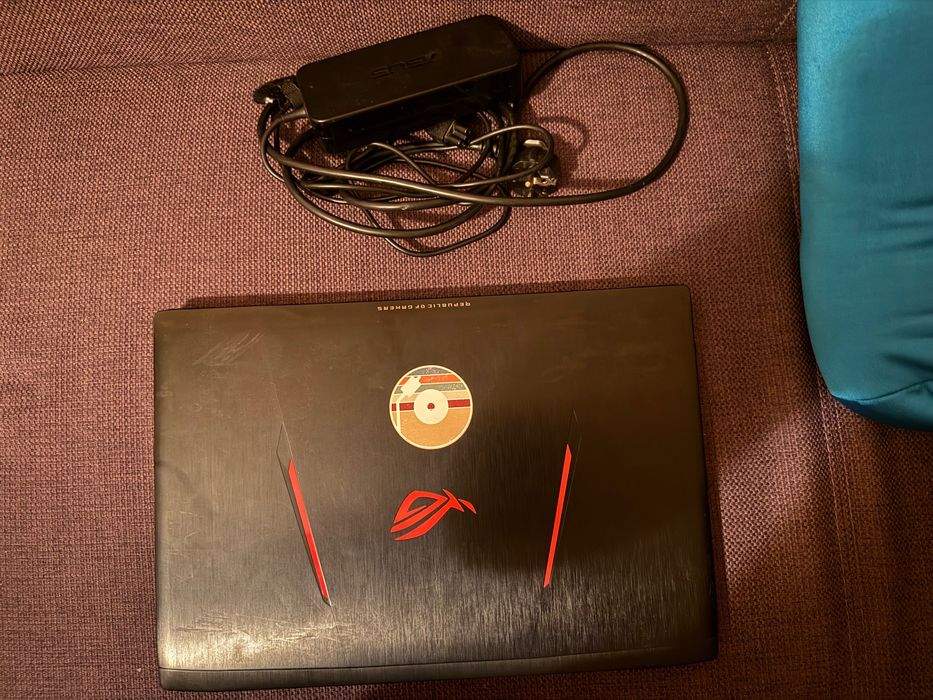 Laptop Gaming Asus ROG Strix GL502VT