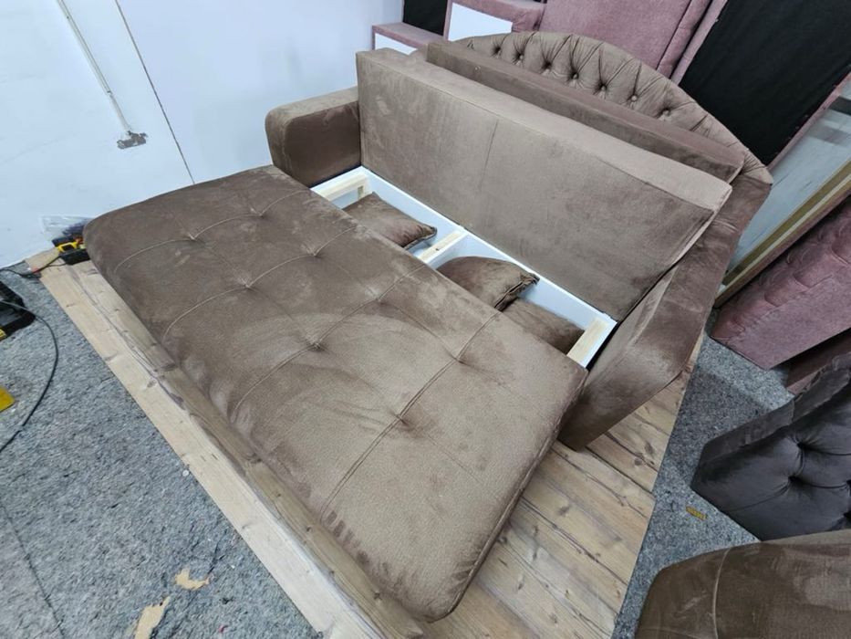 Canapea extensibilă premium, elegantă.