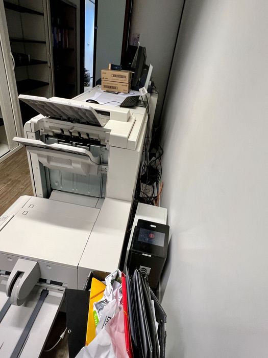 Цялостна принтираща линия Xerox Versant 180