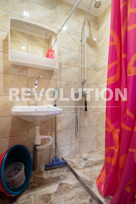 Двустаен апартамент в ж.к. Толстой.