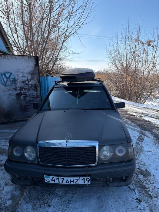 Mercedes-Benz 190