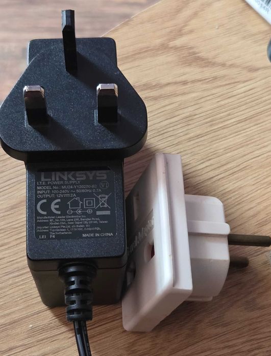 Рутер: Linksys EA8300 Max-Stream AC2200