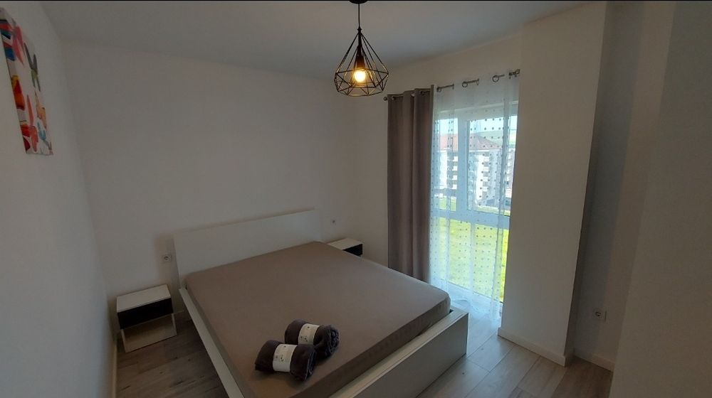 PF inchiriez apart 2 camere