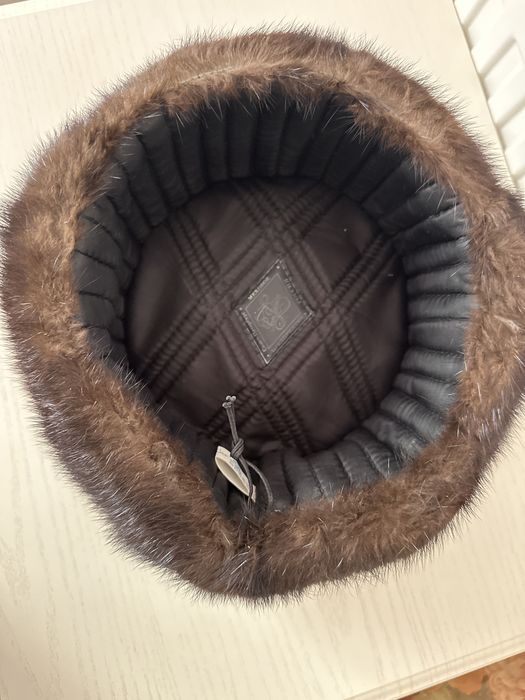 Продам норковую шапку