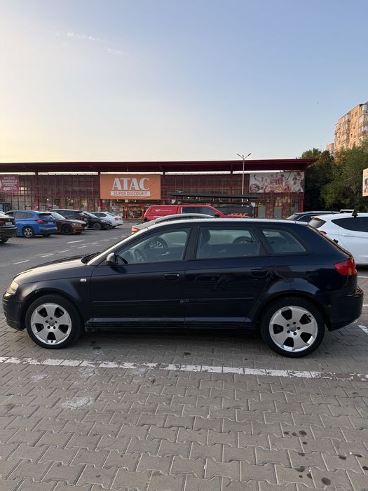 Audi A3 8P 2.0 TDI / 2006 / 140 CP / Climatronic