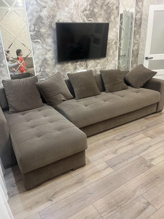 Диван  с атаманкой,  в очень хорошем состоянии