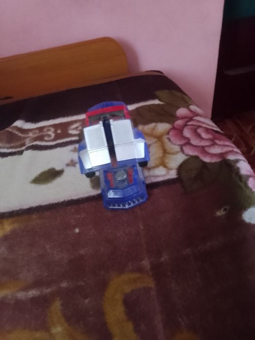 Vând vând robot la plafon înapoi la Optimus prime pe baterii