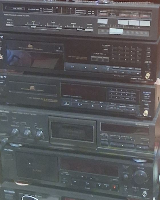 Vând aparatura Dec electronice