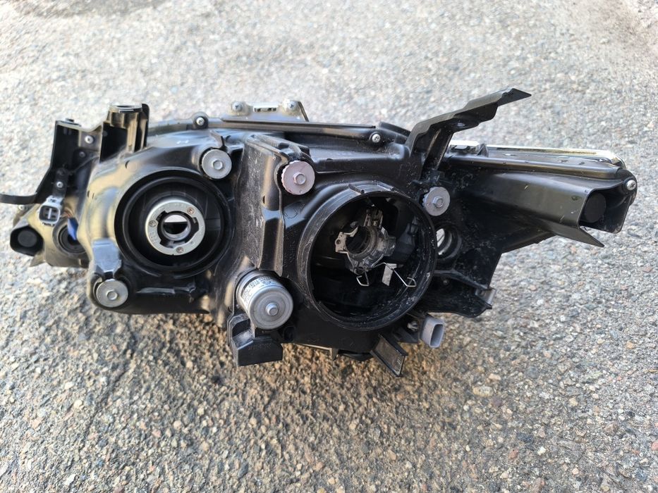 Фара от Тойота 55