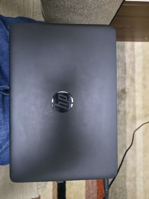 Vând HP820   EliteBook