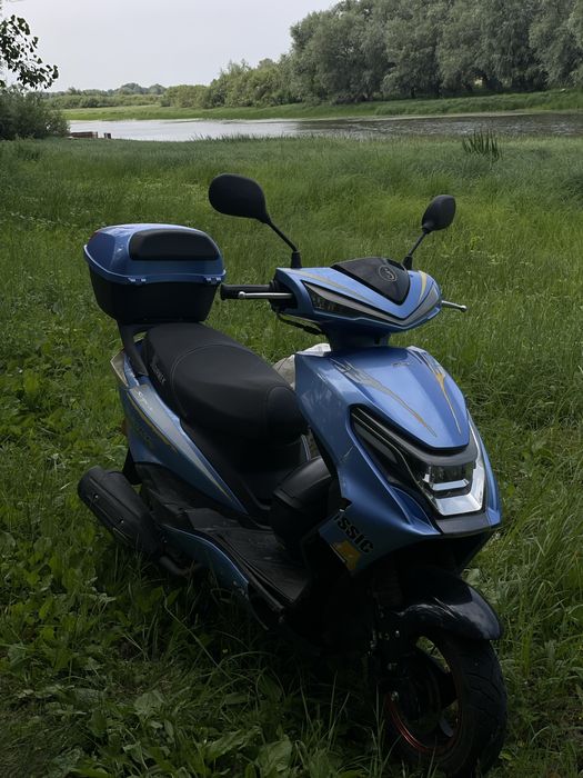 Продам скутер 150 куб
