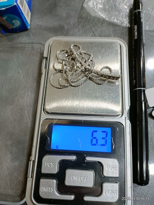 Vind cruce din aur 18kt cu diamante