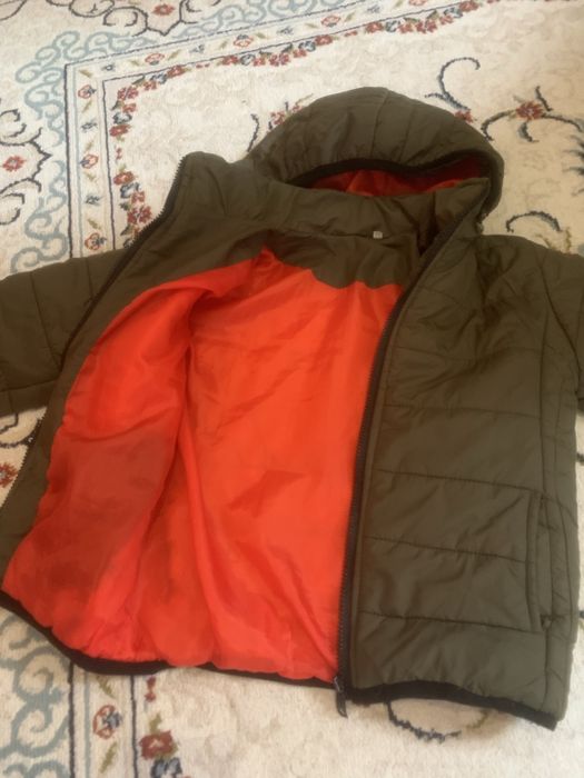 Весенняя куртка для мальчиков 7-8 лет