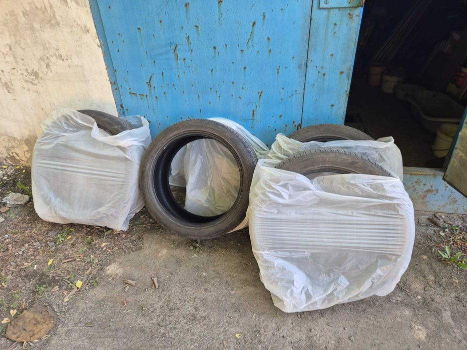 Комплект Hankook 285/40/22