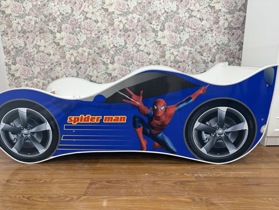 Кровать детская человек паук