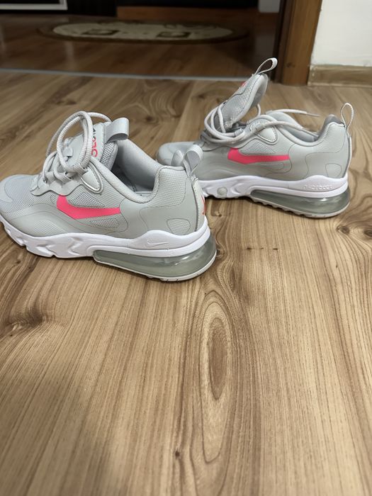 Vând Adidasi Nike Originali Dama