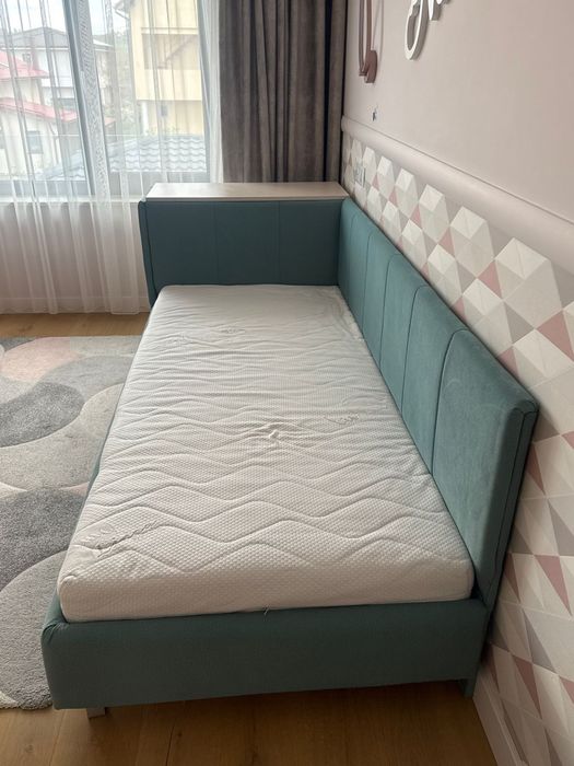 Vand 2 paturi de o persoana 90cm