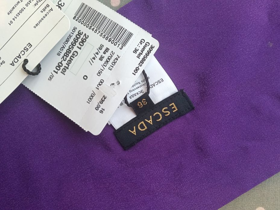 Eșarfă/sal/versatil Escada