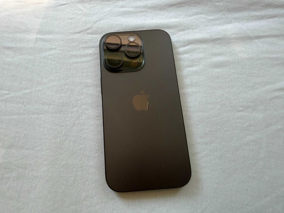 iPhone 16 Pro Black Titanium/128 GB