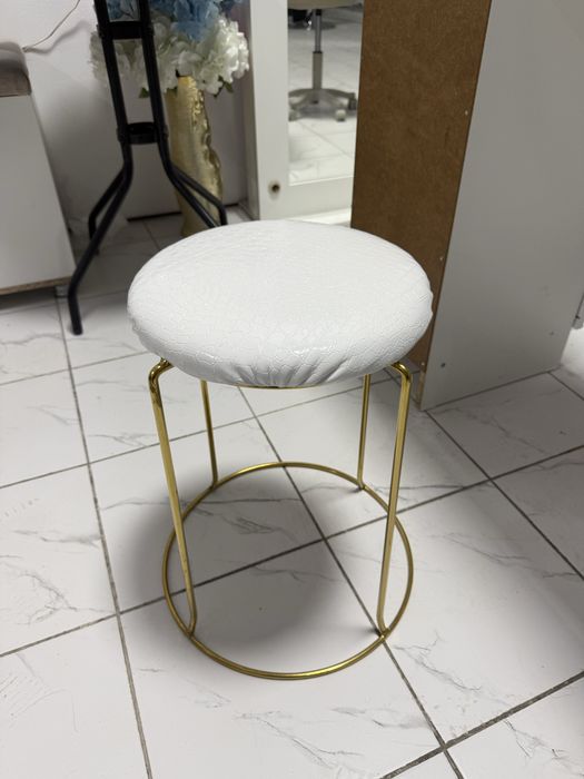 Маникюр стул стуля