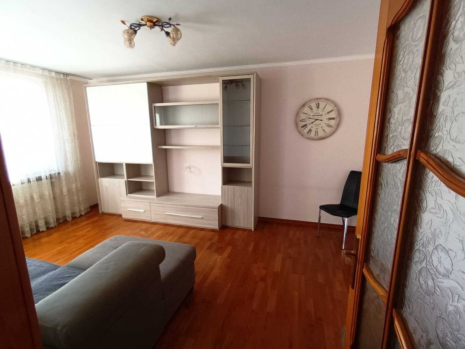 Apartament spre închiriere