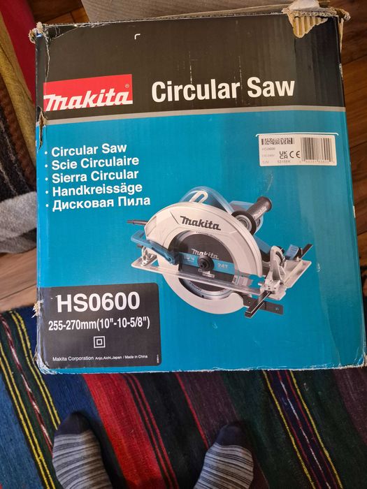 ПродавамРъчен циркуляр makita HS0600