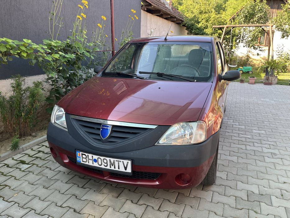 Vând Dacia Logan 1.4